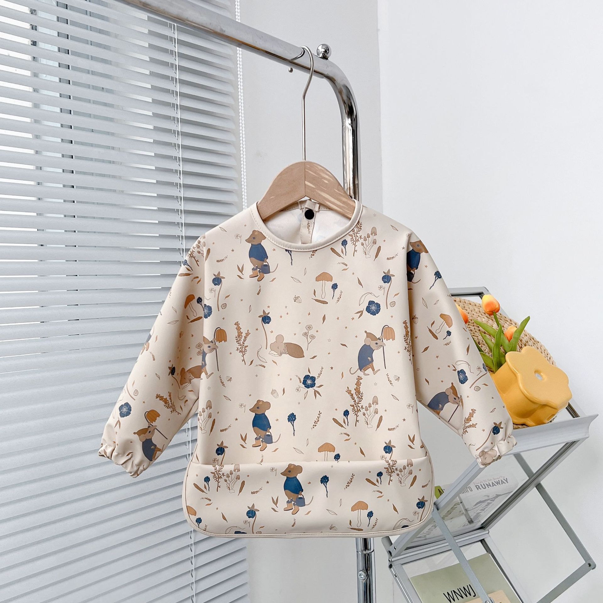 Baby Bibs PU Long Sleeved Pain - Baby Food Brand ulasan dan harga